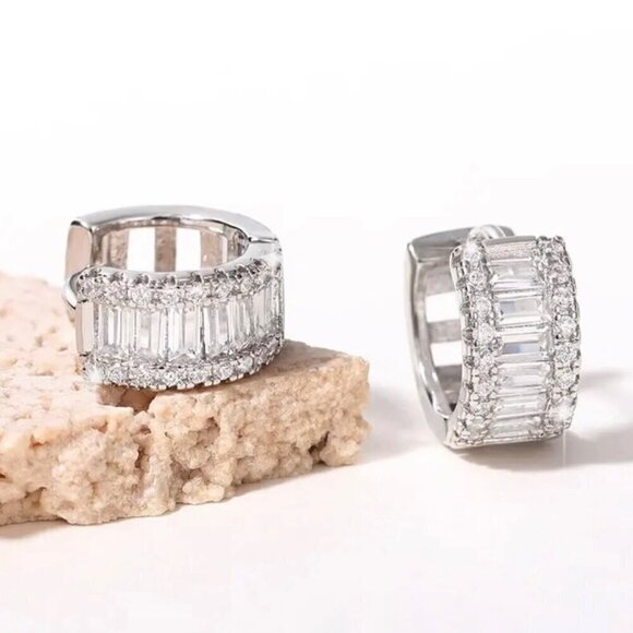 NEW Dainty Huggie Hoop Earrings 14K Gold Plated Cubic Zirconia Pave - Picture 6 of 9